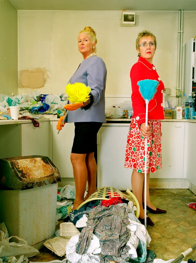 Television programme: HOW CLEAN IS YOUR HOUSE? Aggie McKenzie & Kim Woodburn. Tx:12/11/2003 This picture may be used solely for Channel 4 programme publicity purposes in connection with the current broadcast of the programme(s) featured in the national and local press and listings. Not to be reproduced or redistributed for any use or in any medium not set out above (including the internet or other electronic form) without the prior written consent of Channel 4 Picture Publicity 020 7306 8685 CHANNEL 4 PICTURE PUBLICITY 124 Horseferry Road London SW1P 2TX 020 7306 8685