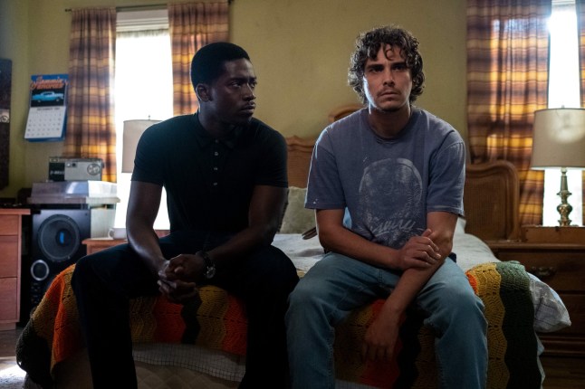 Snowfall - s5,12/07/2022,Comets,1,Franklin ( DAMSON IDRIS), Rob Volpe ( TAYLOR KOWALSKI),FX Networks.,Ray Michshaw